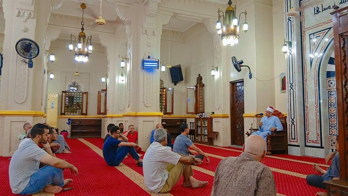 الأوقاف تعقد (2963) ندوة علمية في "مجالس الذاكرين" بجميع المحافظات