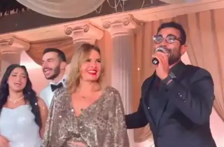 عاجل - شاهد صور نجوم الفن يزينون حفل زفاف نجل الفنان بيومي فؤاد "ليلة استثنائية"