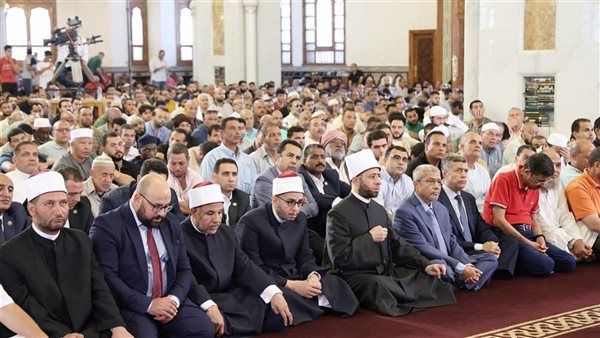 وزير الأوقاف يشهد صلاة الجمعة "بمسجد الرحمن الرحيم" ويفتتح مكتبة الراوي للعلوم العقلية