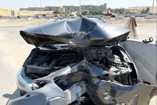 القدر ينقذ أحمد السقا.. حادث سير خطير لم يوقف مسيرته الفنية