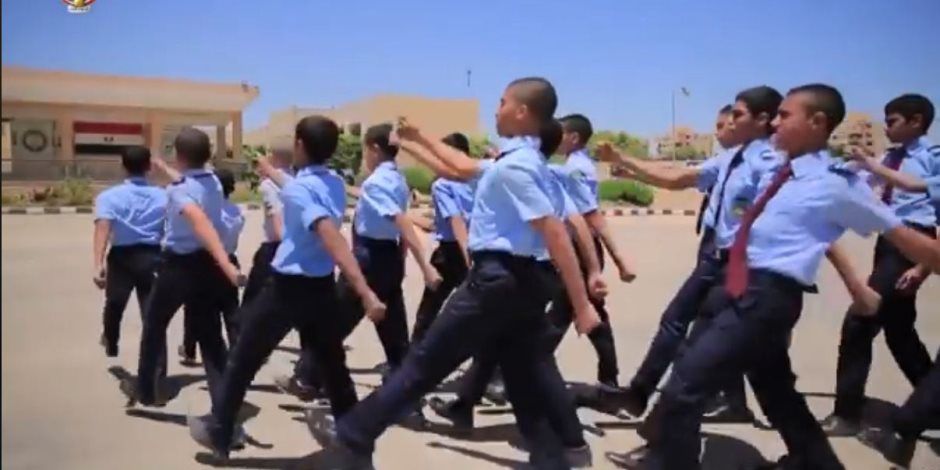 وزارة التعليم: عزف النشيد الوطني بطابور الصباح في المدارس إلزامي