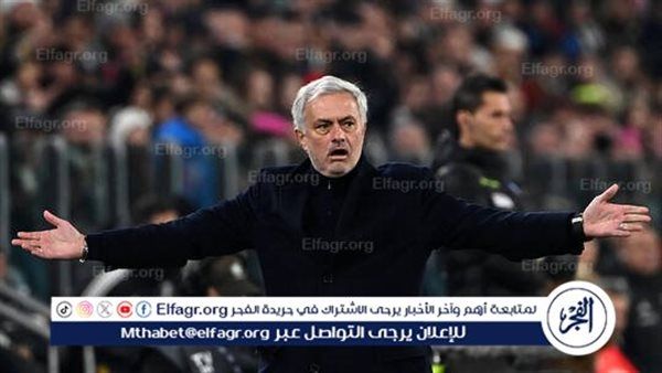 مورينيو يخطط لصفقة مدوية.. بنفيكا يضع بنزيمة تحت المجهر
