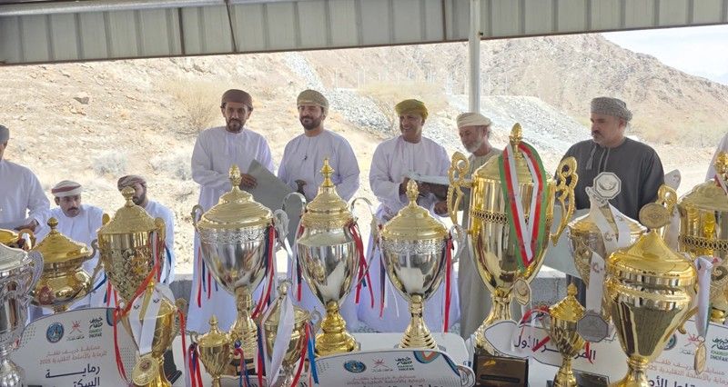 تكريم الرماة الحاصلين على المراكز المتقدمة فـي بطولة خريف ظفار للرماية