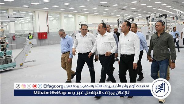 عاجل- ضمن المشروع القومي لتطوير صناعة الغزل والنسيج.. رئيس الوزراء يتفقد مصنع "غزل 2" الجديد بشركة مصر شبين الكوم ويتابع تجارب بدء التشغيل