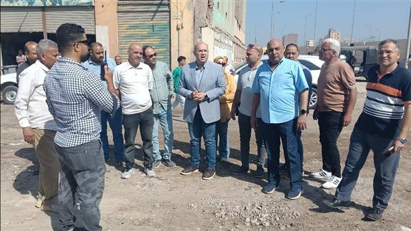 نائب محافظ الجيزة يتابع ميدانيا أعمال التطوير ويوجه بسرعة نقل المرافق المتعارضة والتوسعة بطريق الحفرية