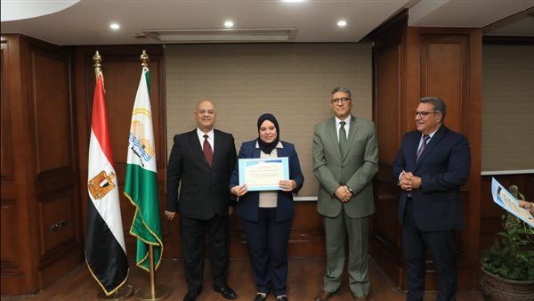 محافظ الجيزة يكرم القائمين على إنجاز الخطة الاستثمارية عن العام المالي 2024 – 2025