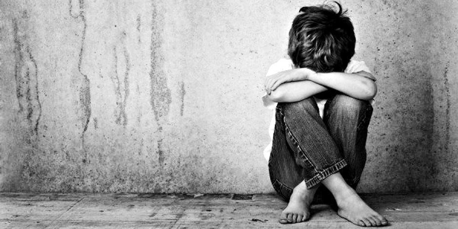 بعد رفض طفل الذهاب للمدرسة.. ضبط مدرس تحرش به العام الدراسي الماضي