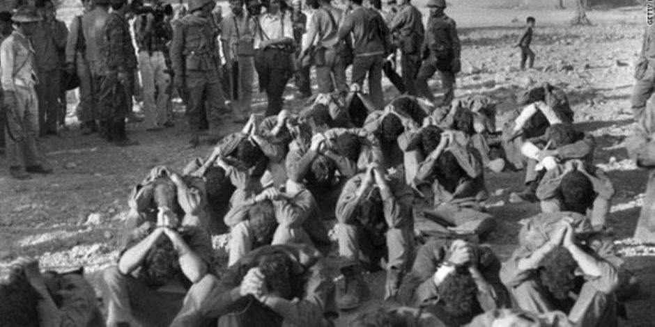 القوات المسلحة تكشف لقطات نادرة لأسرى العدو فى حرب أكتوبر 1973