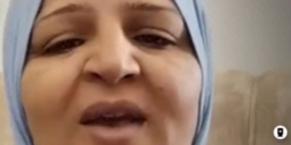 بعد استغاثة الأم.. الداخلية تنفي تجاوز ضابط مرور بالمريوطية مع نجلها وتؤكد: السيارة مخالفة وتم إتباع الإجراءات القانونية