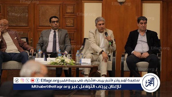 وزير السياحة والآثار يواصل زيارته للأقصر بعقد لقاء موسع مع مستثمري السياحة