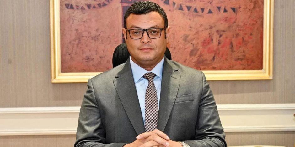 وزير الإسكان يعقد اجتماعًا مع رؤساء أجهزة مدن غرب القاهرة لمتابعة ملفات العمل