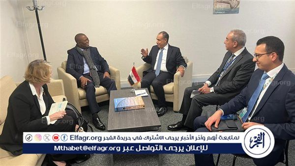 وزير الخارجية يلتقي المندوب الدائم لجنوب إفريقيا لدى اليونسكو والرئيس الحالي للمجموعة الأفريقية