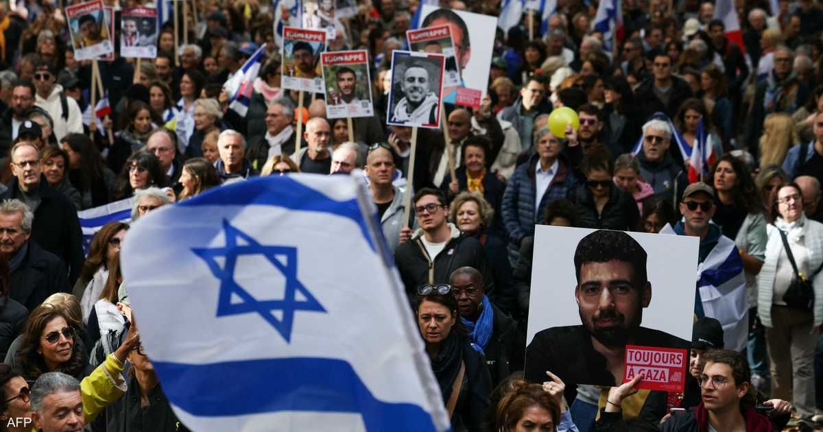 العالم اليوم - استطلاع: 64 % من الإسرائيليين يطالبون باستقالة نتنياهو