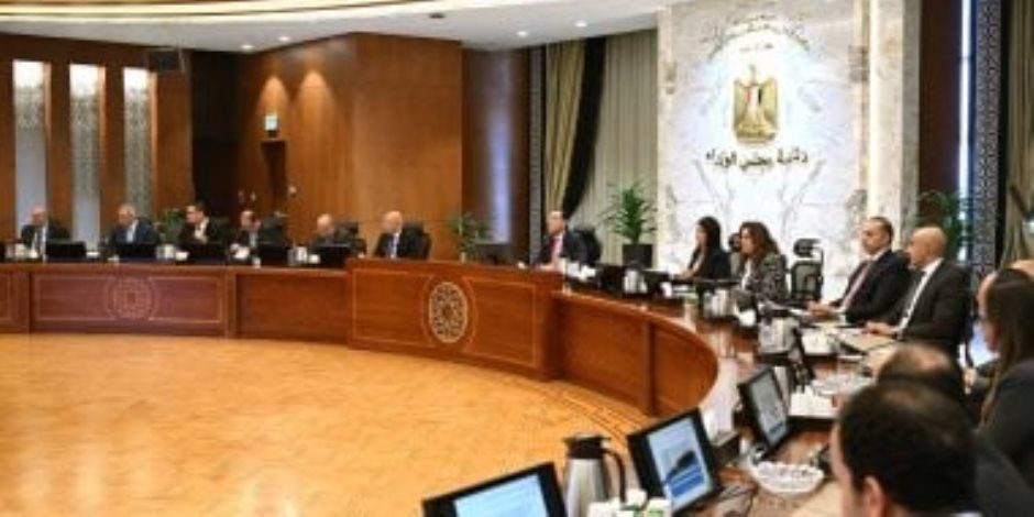 رئيس الوزراء يترأس اجتماع اللجنة العليا لشئون المشاركة