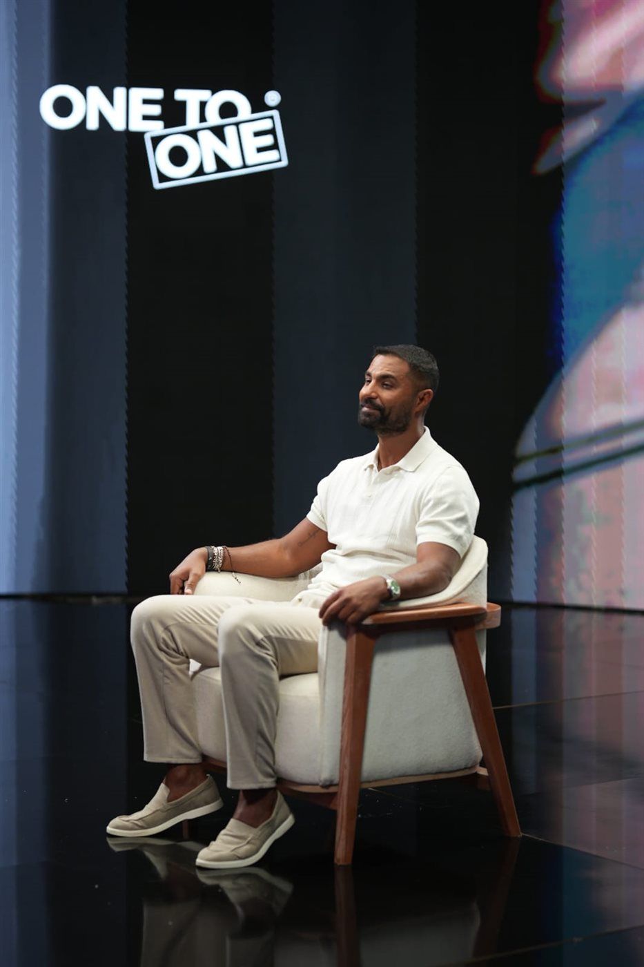 الإعلامي رامي رضوان يشارك Tiny Green Rhino في إطلاق برنامج "وان تو وان" (Show 121) – أول تجربة حوارية بالذكاء الاصطناعي في العالم العربي