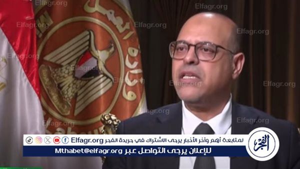 لتنظيم علاقة العمل وتطبيق قانون العمل الجديد.. وزير العمل يُصدر قرارًا وزاريًا يحدد ضوابط وآليات تحرير وإيداع عقود العمل