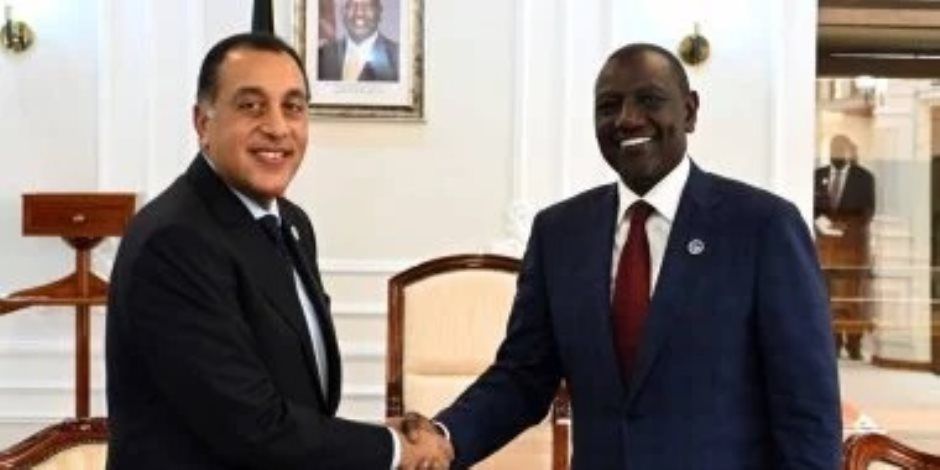 الرئيس الكينى يلتقى رئيس الوزراء لبحث مجالات التعاون المشترك