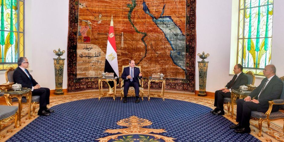 الرئيس السيسي يستقبل خالد العناني المدير العام المنتخب لمنظمة اليونسكو