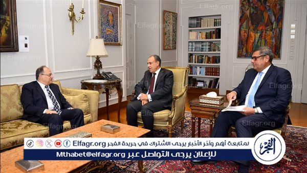 وزير الخارجية يستقبل رئيس هيئة الدواء المصرية لبحث آليات تعزيز نفاذ الدواء المصري إلى الأسواق الخارجية