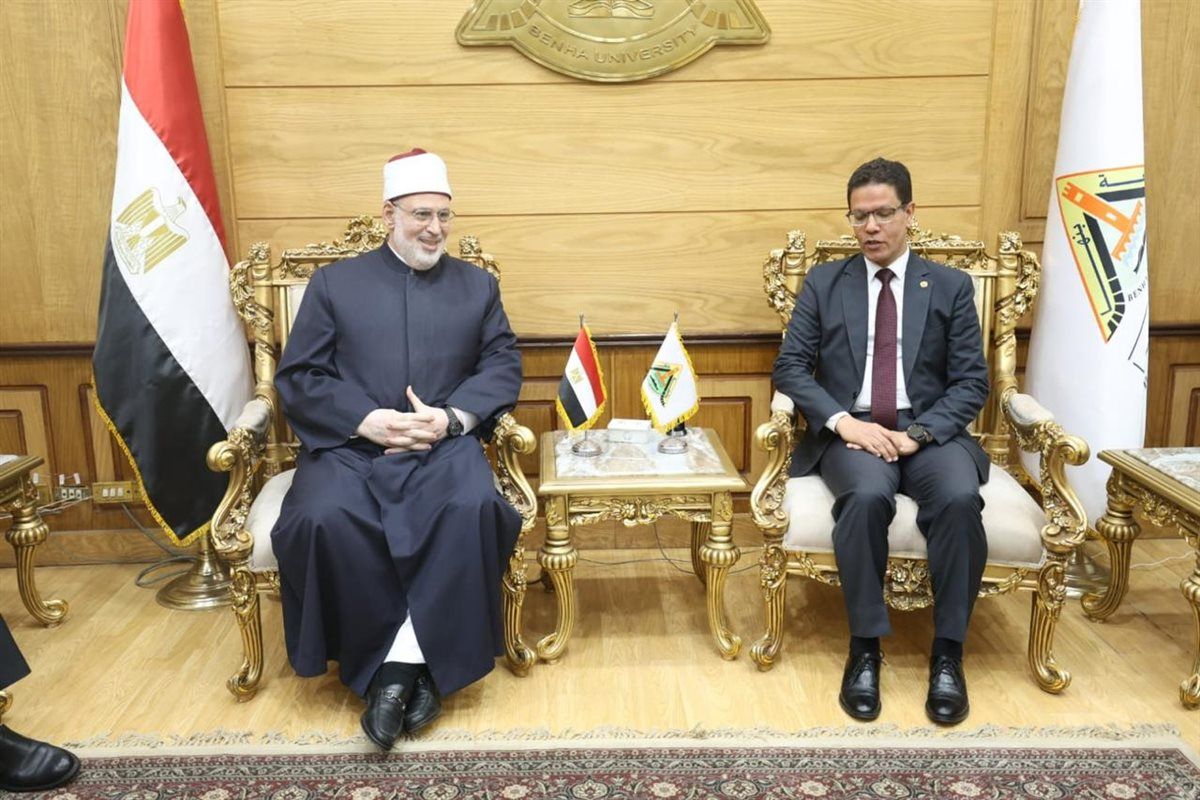 وكيل الأزهر يلتقي رئيس جامعة بنها على هامش افتتاح "الأسبوع الثاني عشر للدعوةالإسلامي"