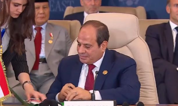 مصر وأمريكا وقطر وتركيا يوقعون وثيقة بشأن الاتفاق بين إسرائيل وحماس