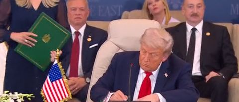 مصر وأمريكا وقطر وتركيا يوقعون وثيقة بشأن الاتفاق بين إسرائيل وحماس