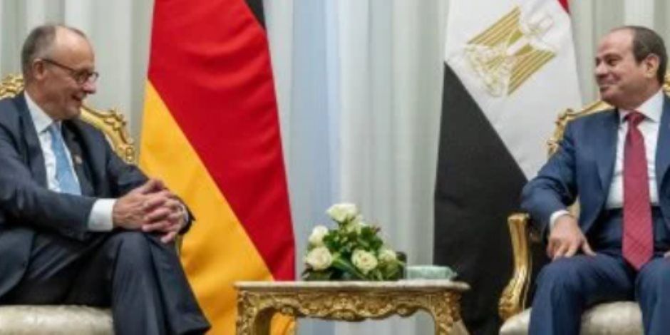المستشار الألماني: نتعاون مع مصر لعقد مؤتمر دولى لإعادة إعمار غزة
