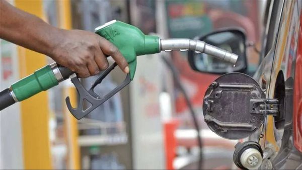 الحكومة ترفع أسعار البنزين والسولار وتعلن تثبيتها لعام كامل بعد قرار مفاجئ