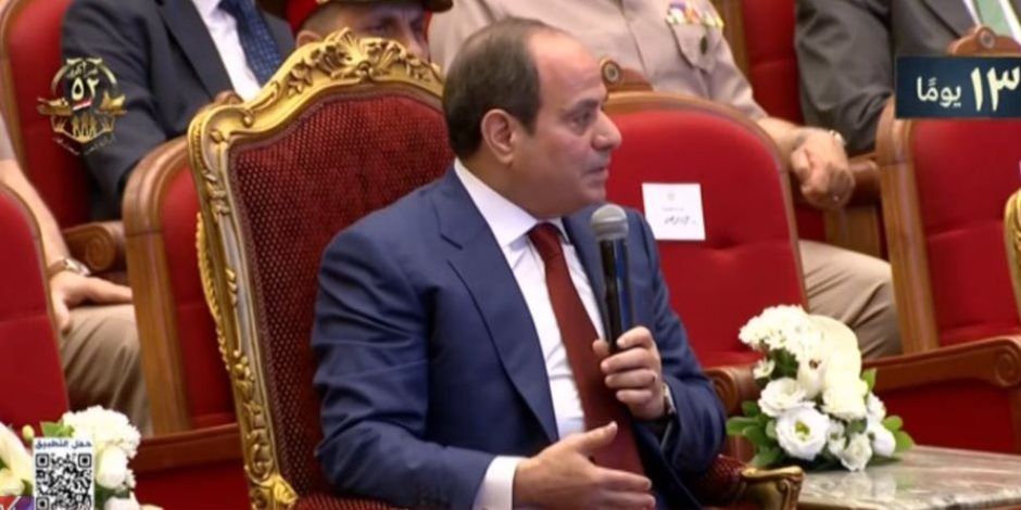 الرئيس السيسي: والله إحنا بنعمل حساب للرأي العام قوي وبيكم لازم نعبر ظروفنا الصعبة