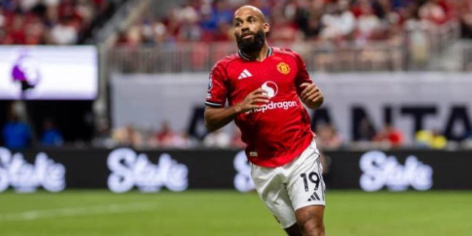 ليفربول ضد مان يونايتد.. الشياطين الحمر يباغتون الريدز بهدف مبكر من مبيومو