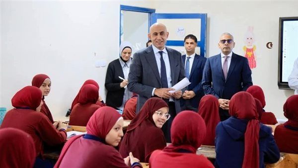 التعليم تعلن مقررات امتحان شهر أكتوبر 2025 لطلاب الصف الثاني الثانوي العام شعبة أدبي
