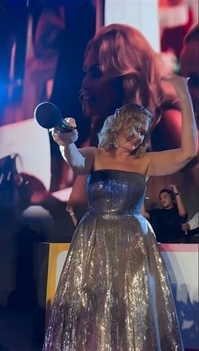 يسرا تشعل الجونة برقصها على "جت الحرارة "وتتصدر التريند