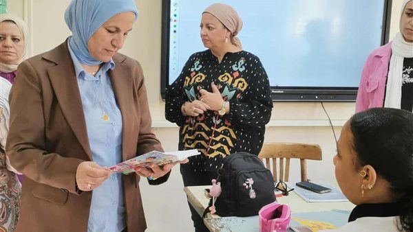 جولات ميدانية مكثفة لمدير تعليم القاهرة لمتابعة انتظام العملية التعليمية بمدارس العاصمة