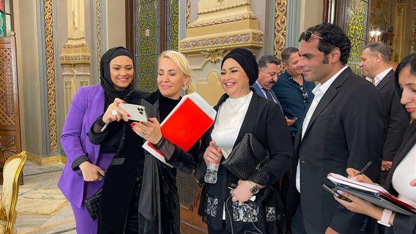 بالصور.. استعدادات نقل مراسم "الجراند بول" الملكي من موناكو إلى قصر عابدين للمرة الأولى بالتاريخ