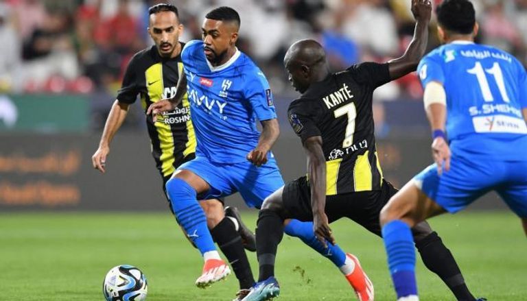 كلاسيكو ناري بين الاتحاد والهلال اليوم في قمة الجولة السادسة من دوري روشن السعودي 2025
