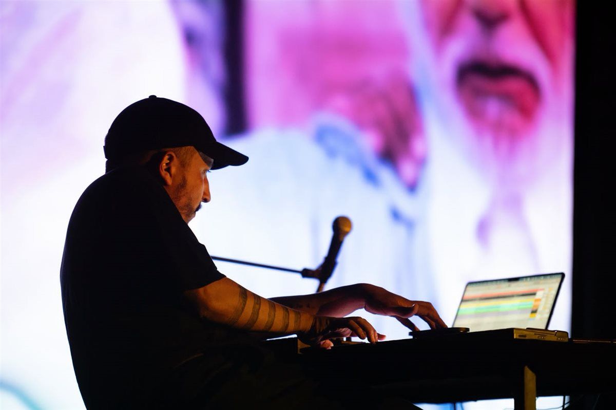 غدًا.. مهرجان “دي-كاف” يختتم فعاليات دورته الثالثة عشرة بأربع عروض جديدة