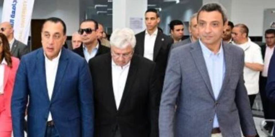 رئيس الوزراء يستعرض الموقف التنفيذى لأبرز المشروعات والمبادرات بالسويس