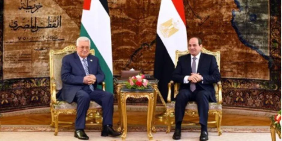 أبو مازن يشكر الرئيس السيسي لمنعه التهجير ودعم صمود الفلسطينيين