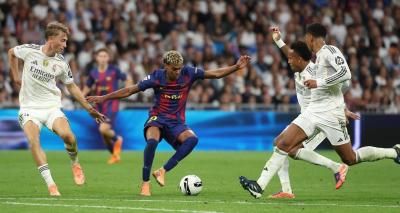 سبب تراجع أداء يامال في الكلاسيكو