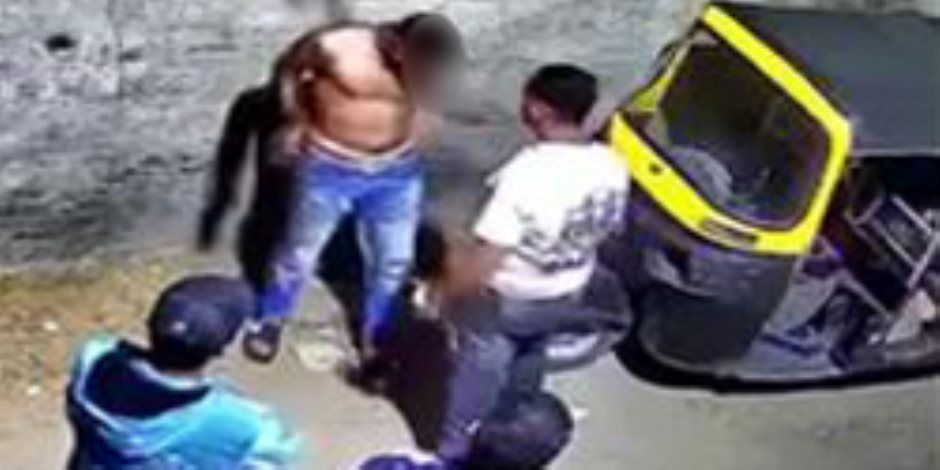 ضبط المتهم بالبلطجة وتهديد آخر بسلاح أبيض في الجيزة
