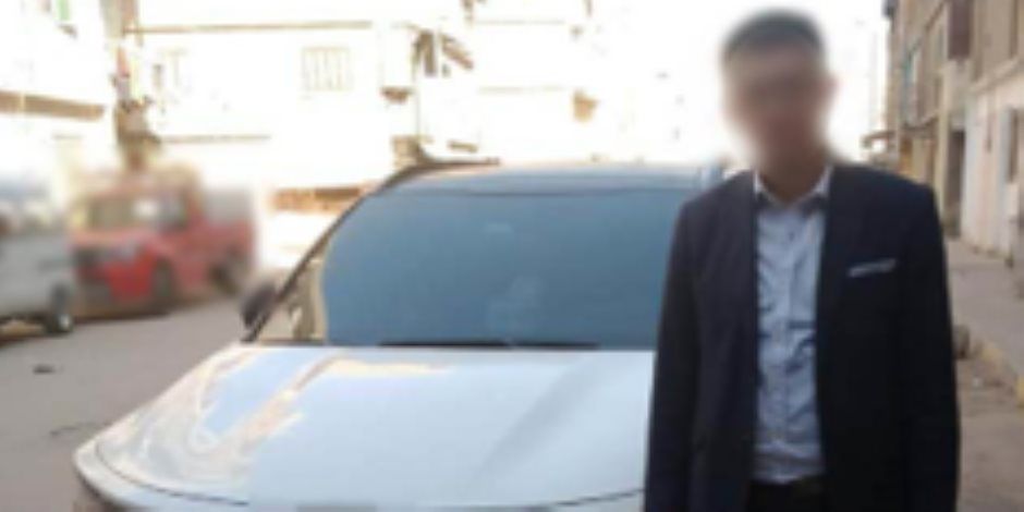 ضبط قائد سيارة بتثبيت لوحات معدنية خلفية مصطنعة بالمنوفية