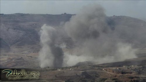 جنود إسرائيليون يلقون قنابل باتجاه مزارعين جنوبي لبنان
