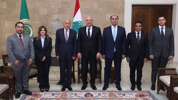 أبو الغيط يلتقي رئيس الجمهورية اللبنانية