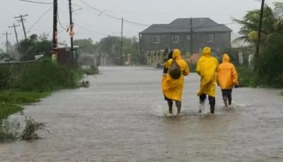أخبار اليمن : إعصار مدمر يقترب من هذه الدولة