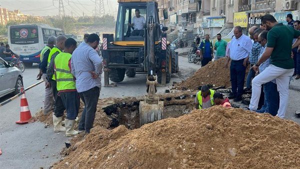 محافظة الجيزة: جاري إصلاح كسر بخط مياه قطر 800 مم بمنطقة الضغط – حدائق الأهرام