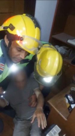 الأجهزة الأمنية بالقاهرة تستجيب بشكل فوري لاستغاثة شخص لمساعدته في دخول مسكن عمه بالتجمع