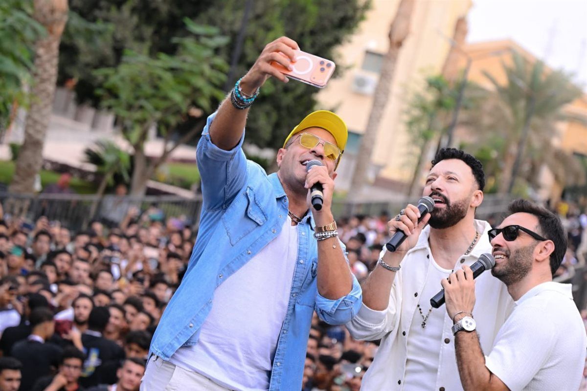 بالصور.. فريق "واما" يعود بقوة لحفلات الطلاب ويشعل "استقبال" جامعة العبور