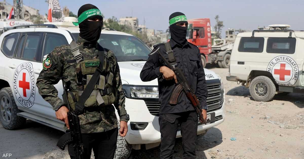 العالم اليوم - إسرائيل تتسلم رفات 3 رهائن إسرائيليين وتفحص هوياتهم