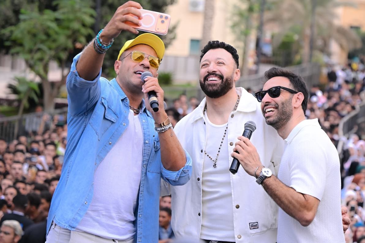 بالصور.. فريق "واما" يعود بقوة لحفلات الطلاب ويشعل "استقبال" جامعة العبور