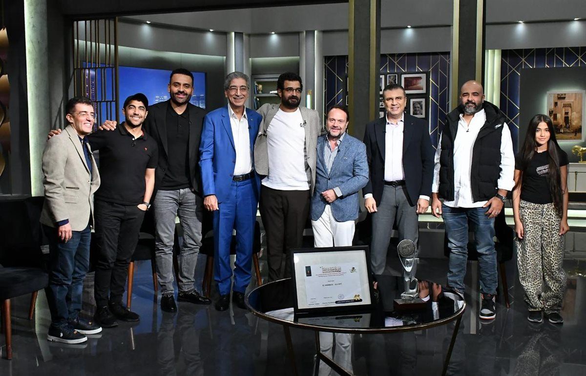 عمرو الليثي يستضيف صناع فيلم "المنبر" الفائز بجائزة أفضل فيلم في مهرجان الإسكندرية السينمائي